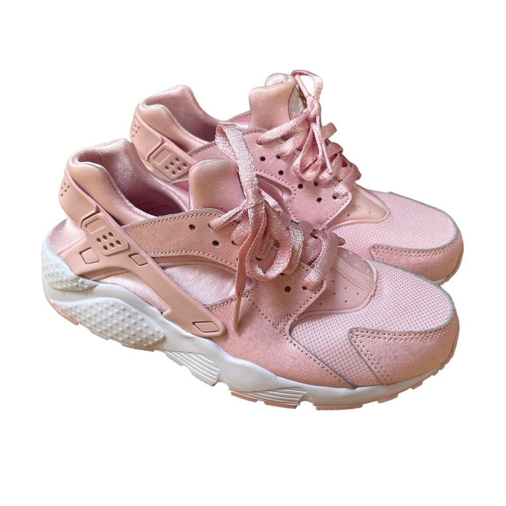New Nike Huarache Run SE Pink